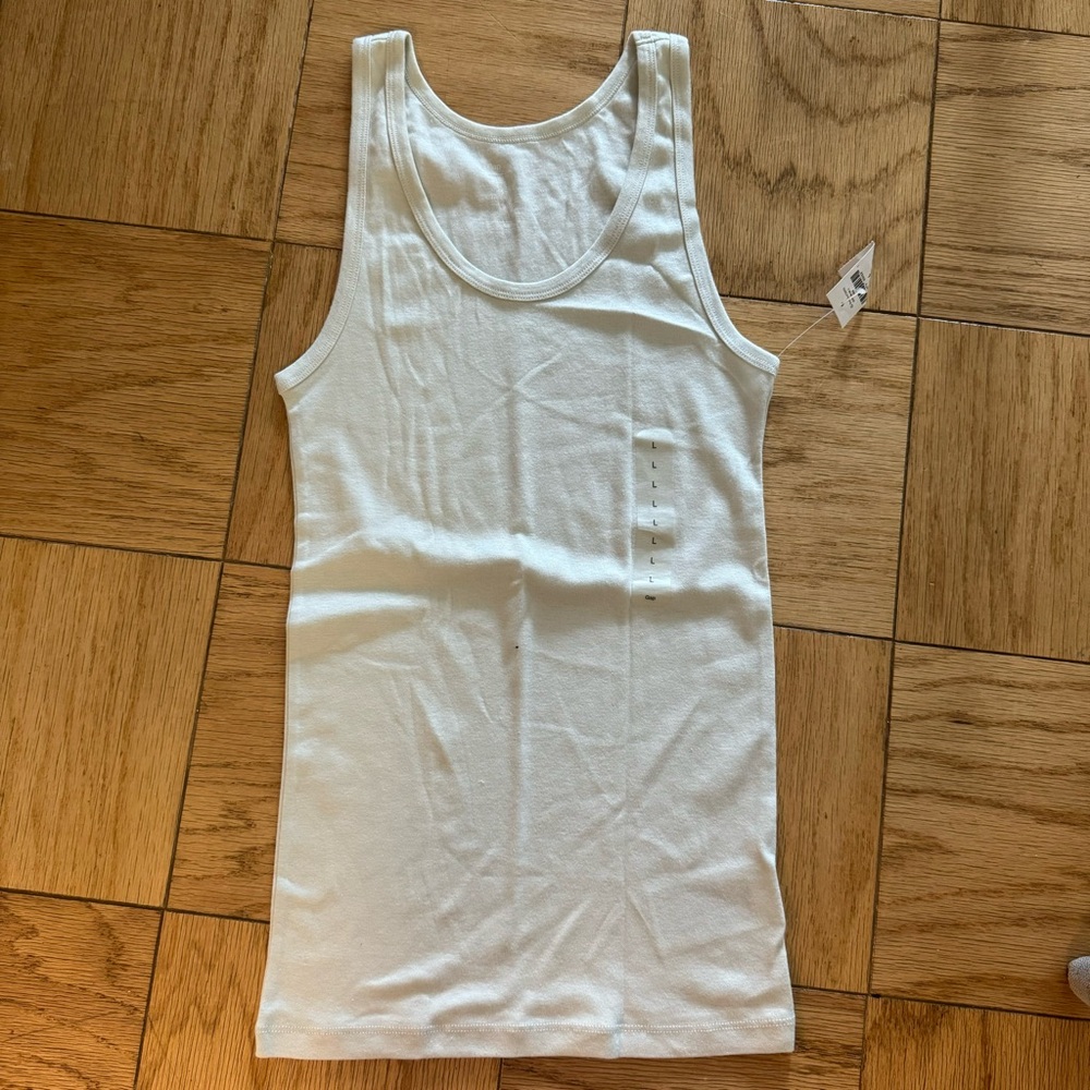 Gap The Modern Tank